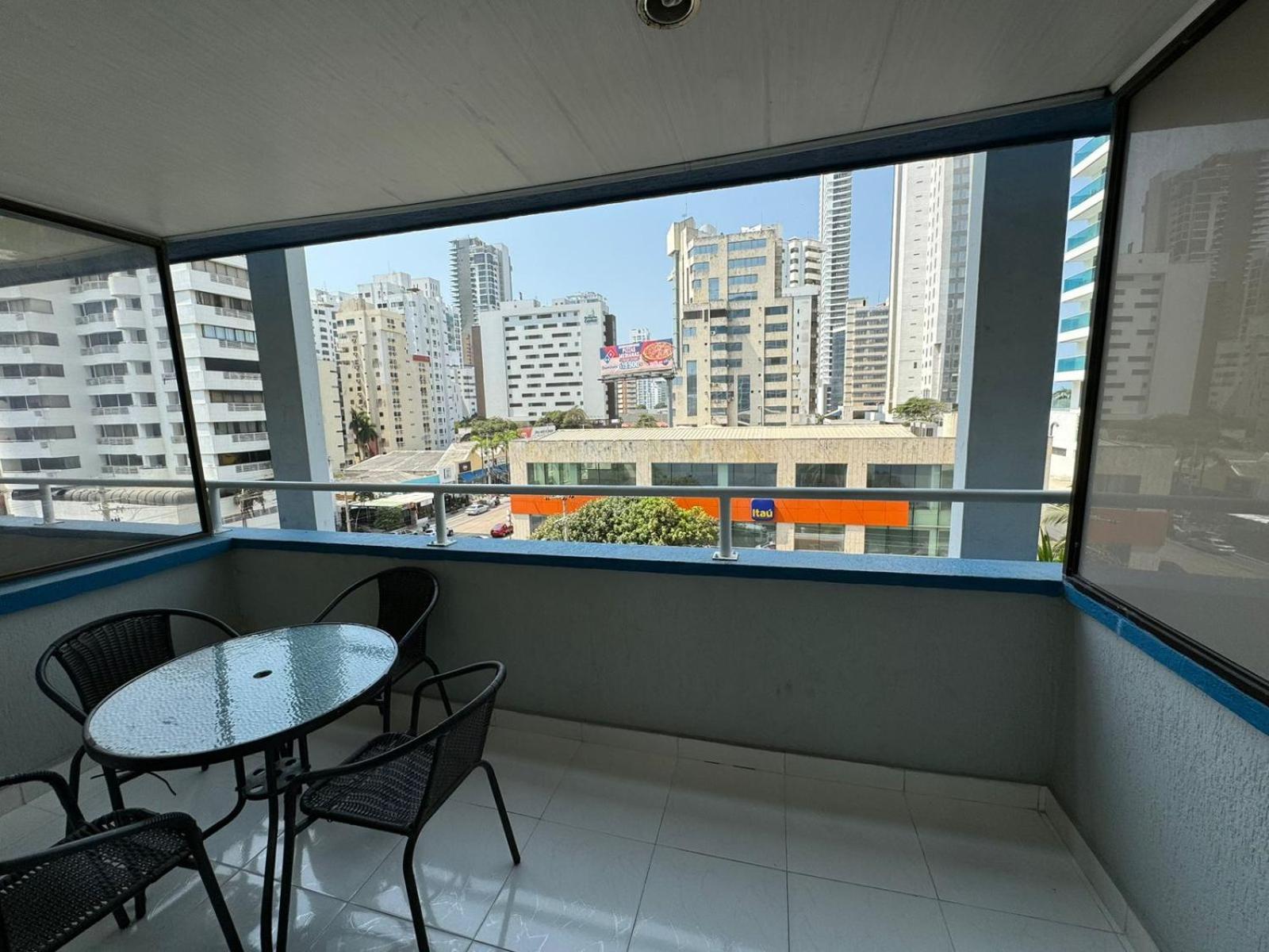Apartamentos En Edificio Portofino Icdi Cartagena Exterior photo